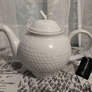 Creative Co-Op honey comb bee tea pot NWT